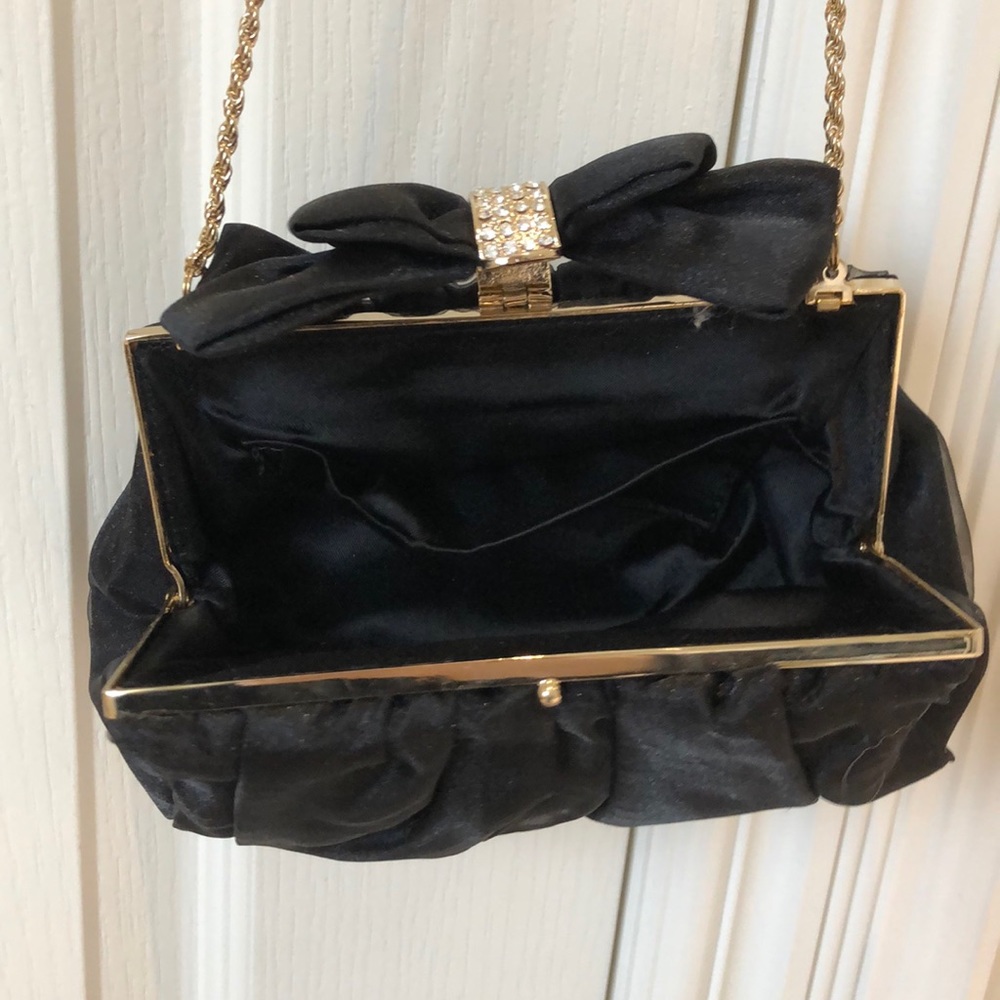 Black satiny clutch with rhinestones and bow - Picture 4 of 7